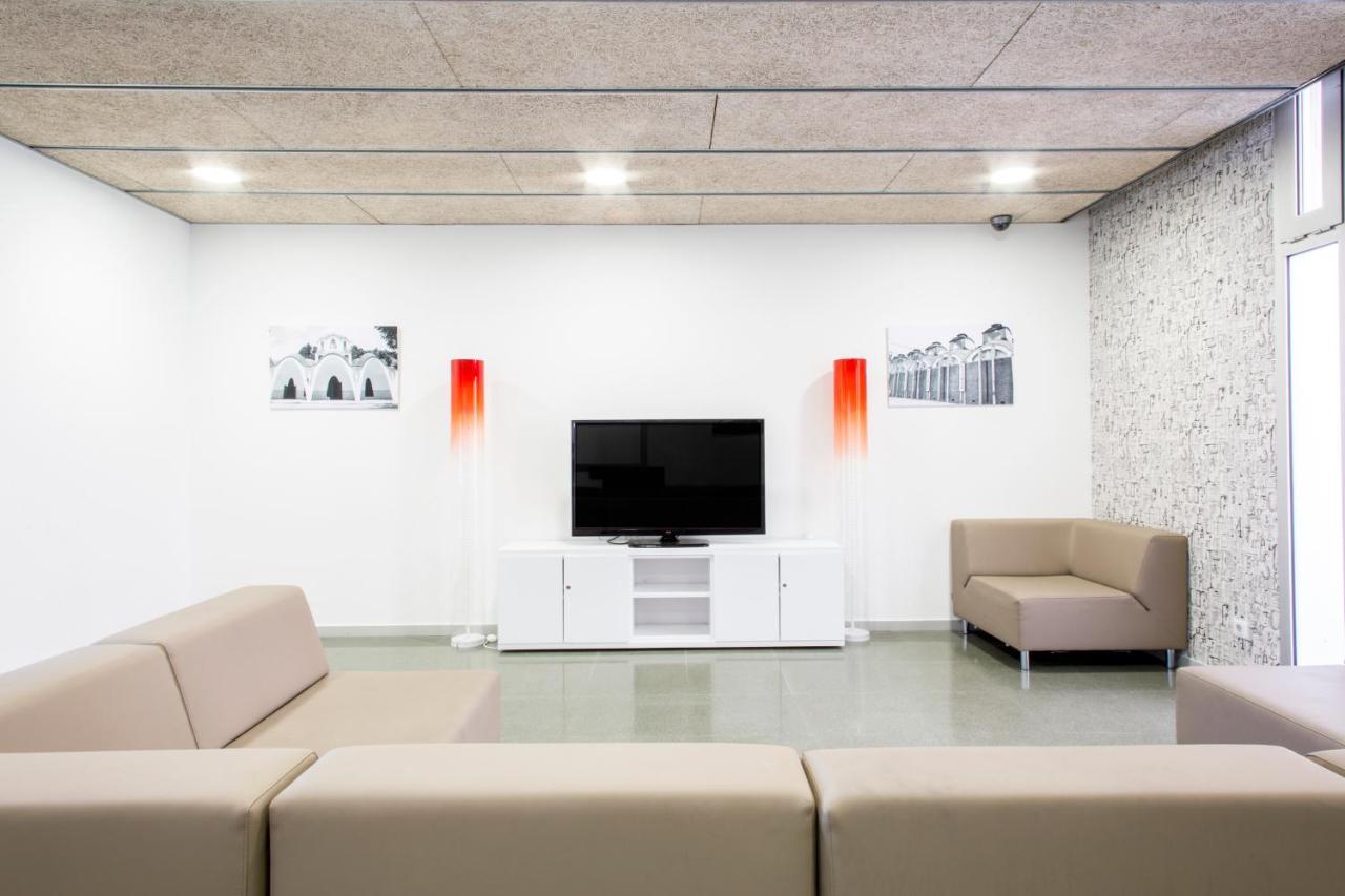 Residencia Universitaria Resa Francesc Giralt I Serra Терраса Экстерьер фото